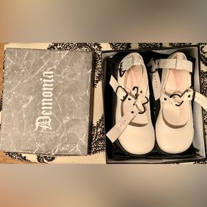 DEMONIA sprite low-rise platform 2 1/2 inch shoes